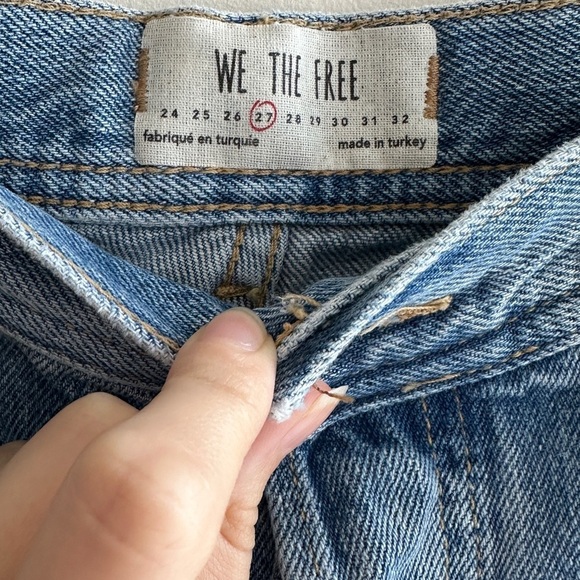 We The Free Maggie Mid-Rise Straight Leg Distressed Blue Denim Jeans, Size 27 - Picture 7 of 16